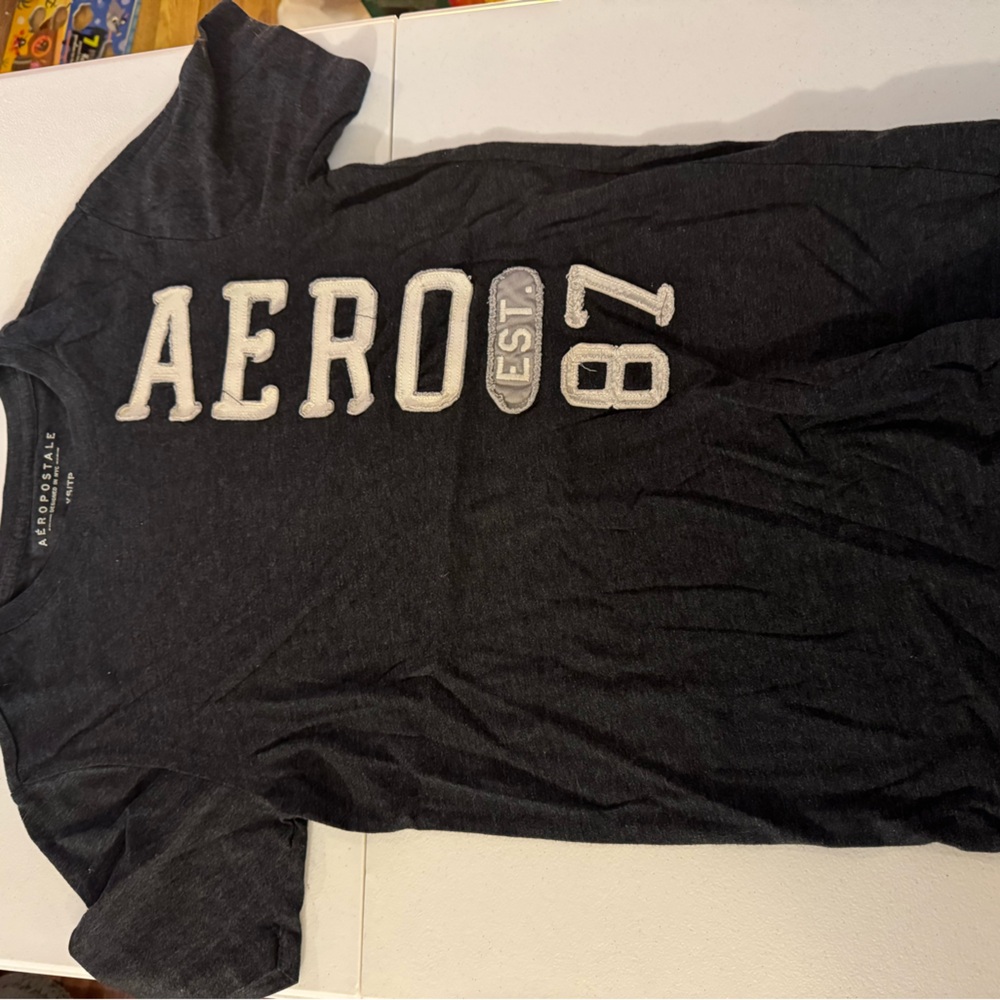 Men’s xs Aeropostale shirt dark blue